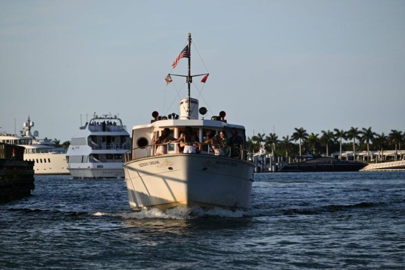miami-beach-vizcaya-sunset-cruise-includes-food-and-drink