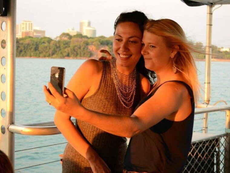 miami-beach-vizcaya-sunset-cruise-includes-food-and-drink