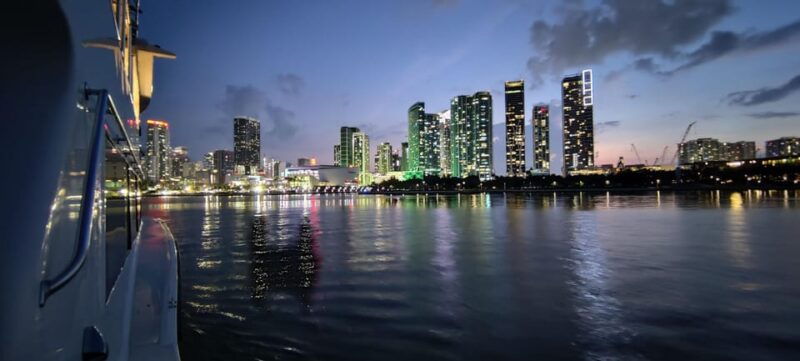 miami-biscayne-bay-celebrity-homes-day-or-night-cruise