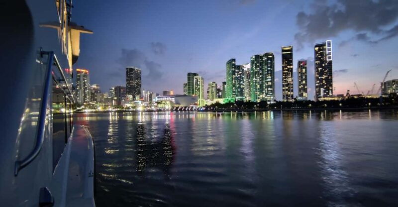 miami-biscayne-bay-celebrity-homes-day-or-night-cruise