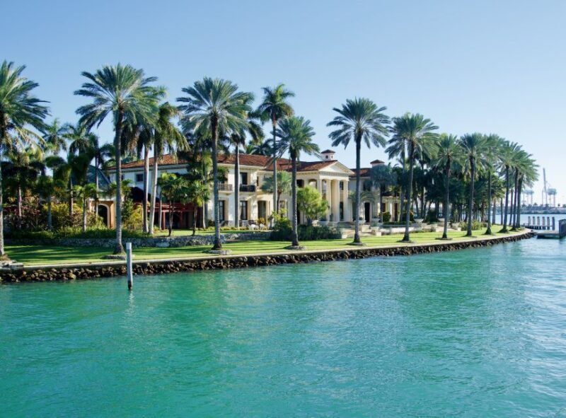 Miami: Biscayne Bay Millionaire's Row Boat Tour - Key Points