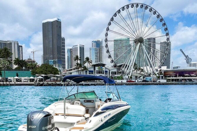 miami-boat-rental-in-crownline-e2-up-to-8-guests