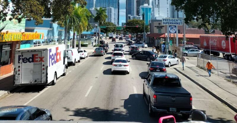 Miami : Bus, Boat & Walking Tour the Ultimate City Discovery - Key Points