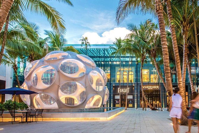 miami-bus-tours-flamingo-bus-miami-tour-open-air-trolley-2