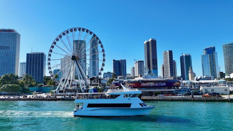 miami-celebrity-homes-and-skyline-cruise-with-city-views