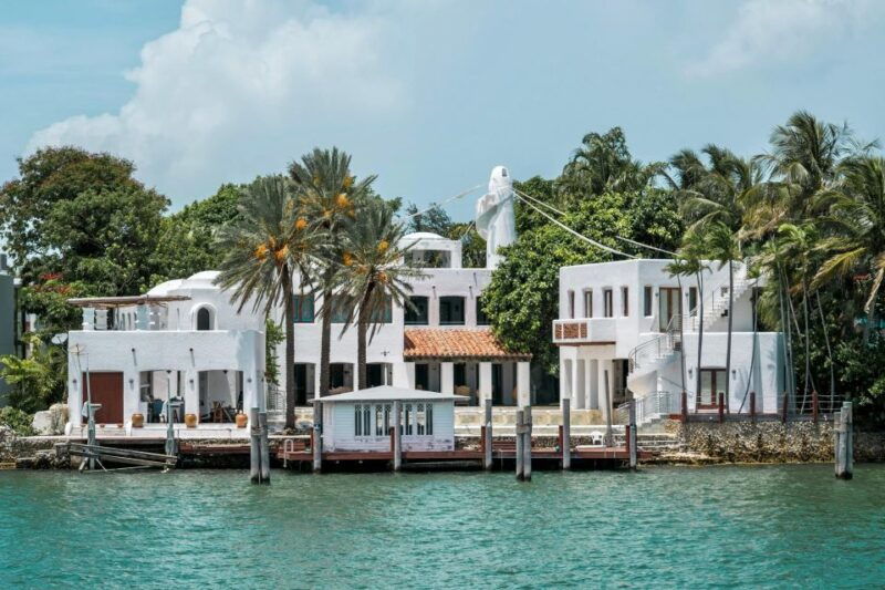 miami-celebrity-homes-and-skyline-cruise-with-city-views