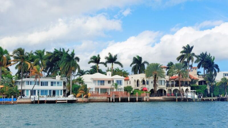 miami-celebrity-homes-millionaire-mansions-boat-tour