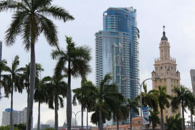 miami-city-bus-tour-with-downtown-or-miami-beach-pickup