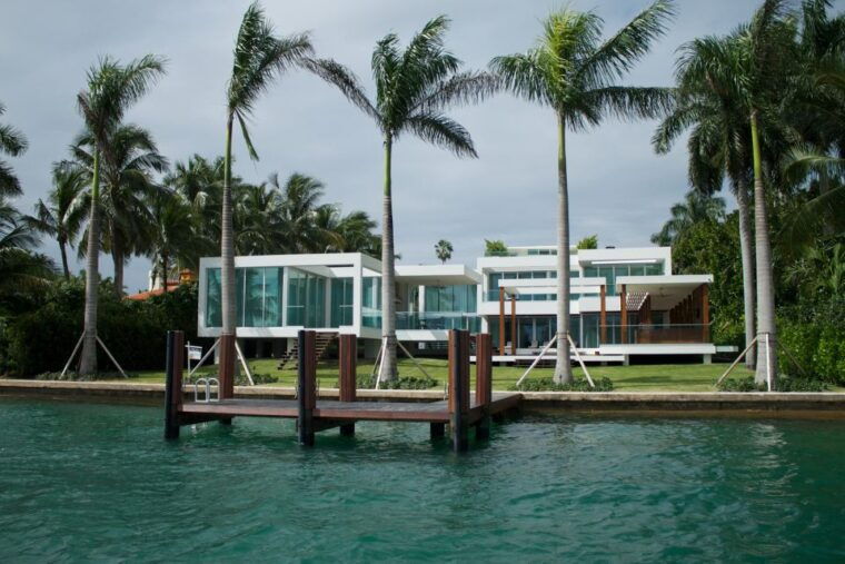 miami-city-bus-tour-with-downtown-or-miami-beach-pickup