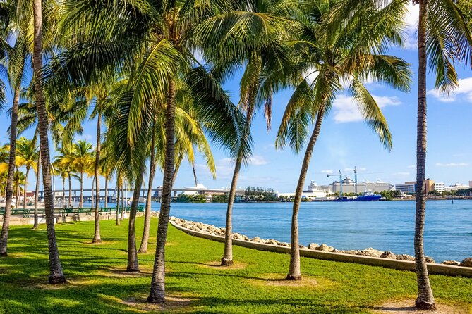 miami-downtown-highlights-private-guided-walking-tour