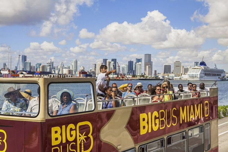 miami-everglades-experience-bay-cruise-open-top-bus-tour