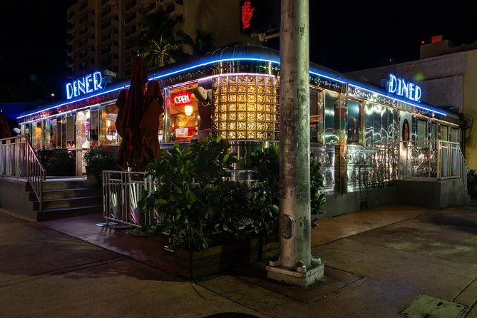 miami-haunted-south-beach-walking-ghost-tour