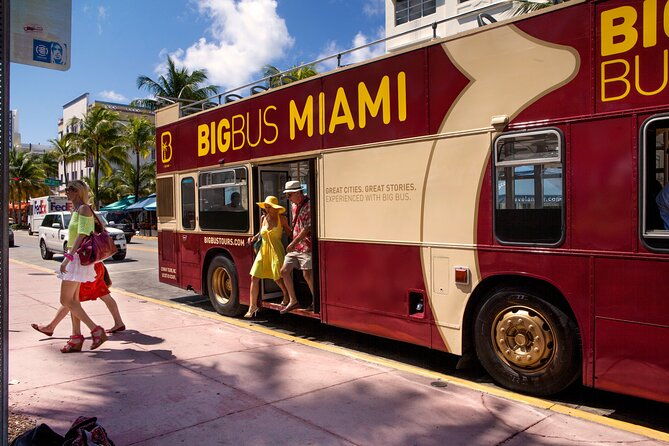 miami-highlight-millionaires-row-bay-cruise-open-top-bus-tour
