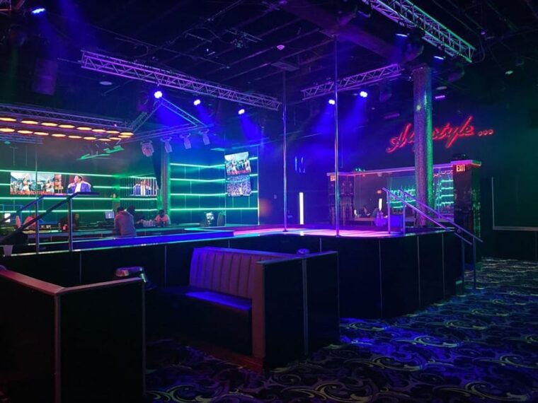 miami-hip-hop-unique-xperience-bar-party-bus-nightclub-2