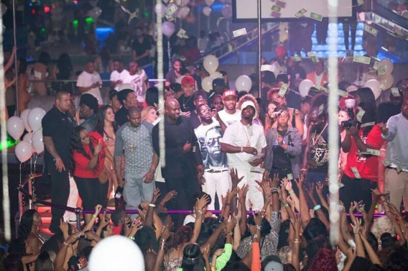 Miami Hip Hop Unique Xperience : Bar, Party Bus & Nightclub - What to Expect from the Miami Hip Hop Unique Xperience