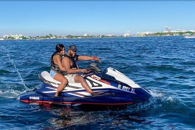 miami-jet-skis-adventure-complementary-boat-ride