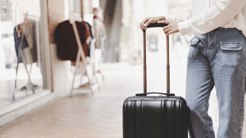 Miami: Luggage Storage close in International Airport - Price and Value: Is It Worth It?