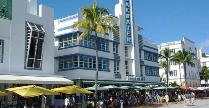 miami-must-see-attractions-private-car-tour-with-a-guide