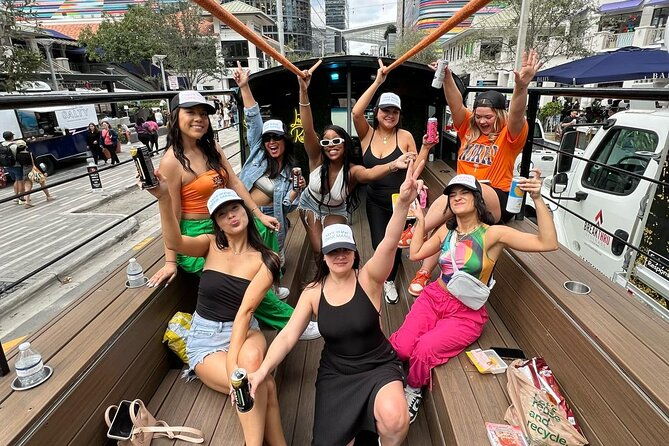 miami-open-air-party-bus-tour