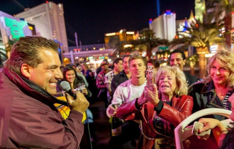 miami-open-top-bus-sightseeing-night-tour-with-live-guide