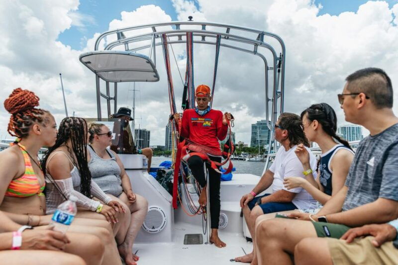 miami-parasailing-experience-in-biscayne-bay