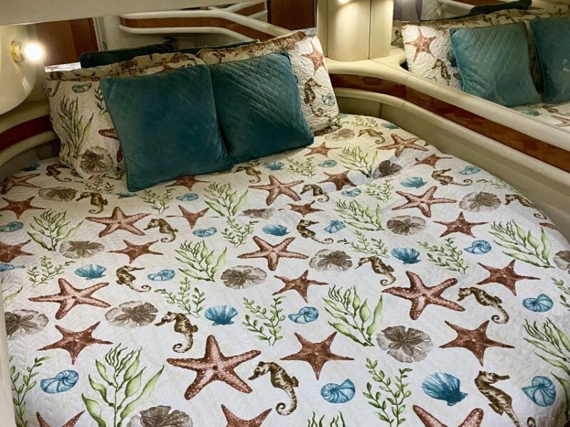 miami-private-52ft-luxury-yacht-rental-with-captain