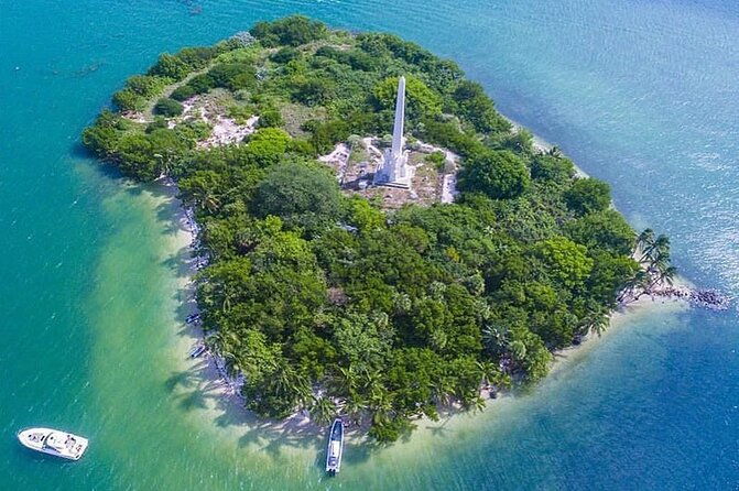 miami-private-boat-charter-with-captain-to-raccoon-island-more-2