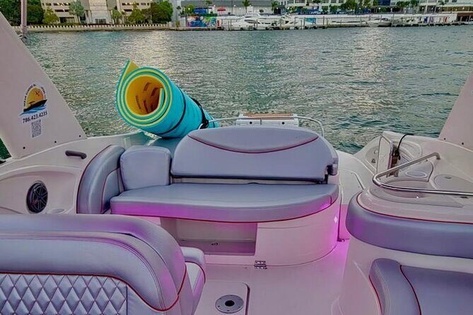 Miami Private Boat Cruise & Tour with a Captain - The Experience: What You Can Expect