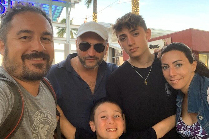 miami-private-custom-tour-with-a-guide-car-option-available