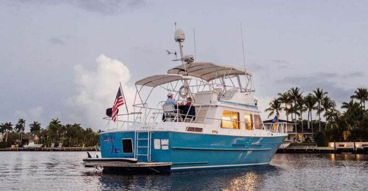 miami-private-dinner-cruise-for-2-on-a-yacht