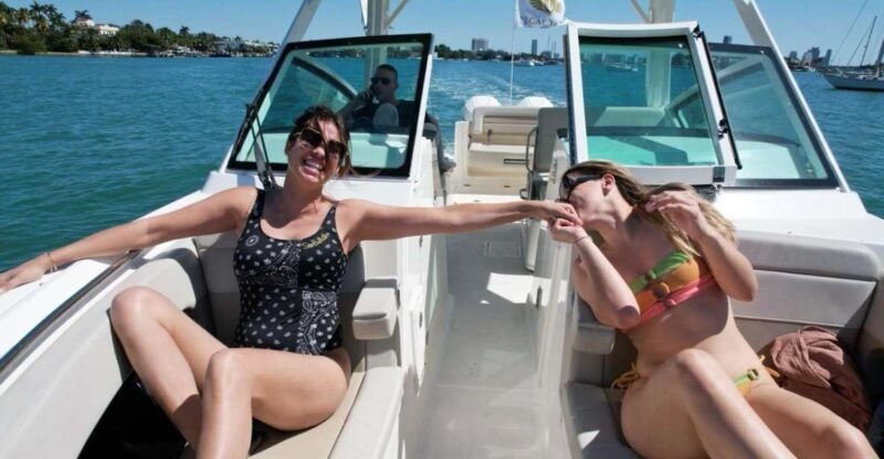 miami-private-star-island-miami-skyline-miami-river-tour