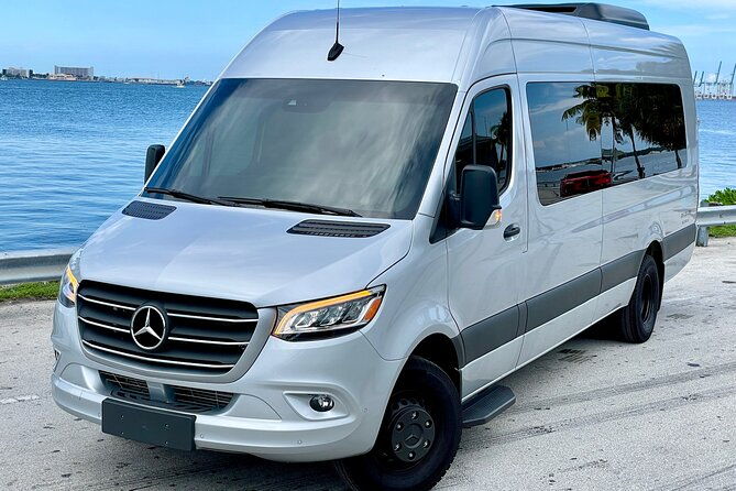 miami-private-tour-departure-transfer-port-vip-sprinter-305miabus
