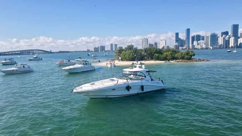 Miami: Private Yacht Charter - An Overview of the Miami Private Yacht Experience