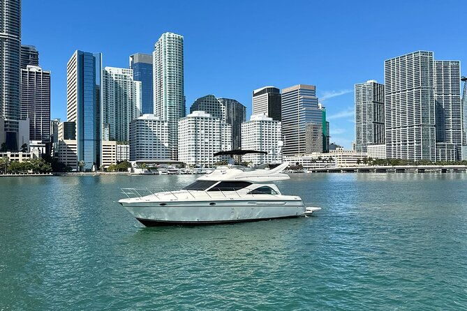 miami-private-yacht-cruise-enjoy-the-biscayne-bay-luxury-tours