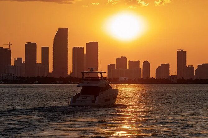 miami-skyline-boat-tour-waterfront-views-on-biscayne-bay