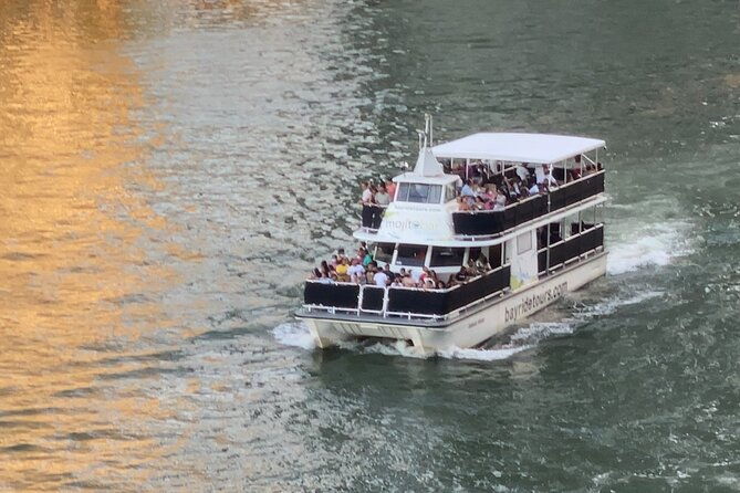 miami-skyline-sunset-cruise-biscayne-bay