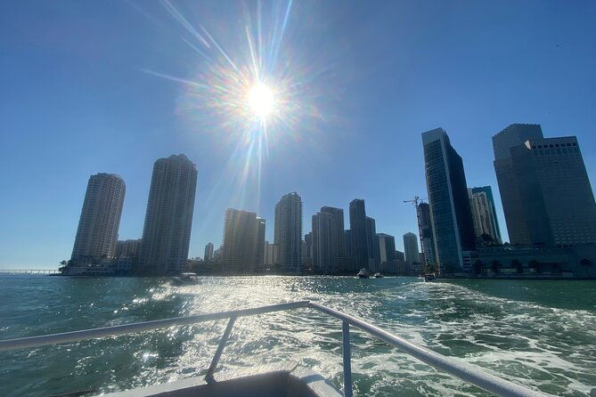 miami-skyline-sunset-cruise-of-biscayne-bay-millionaire-homes