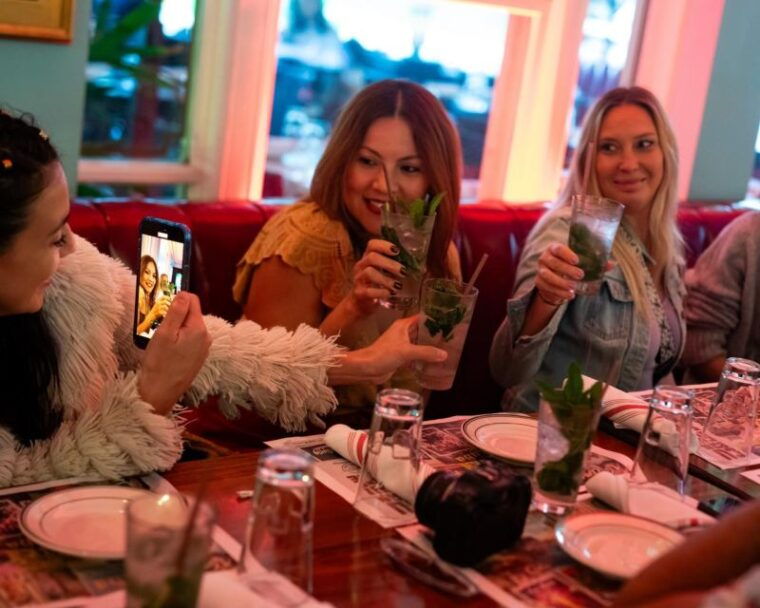 miami-south-beach-food-fun-art-deco-walking-tour