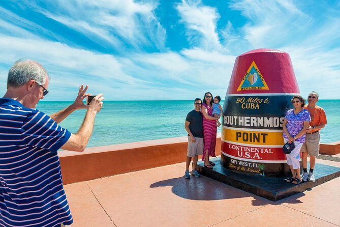 miami-to-key-west-roundtrip-bus-tour-with-narration
