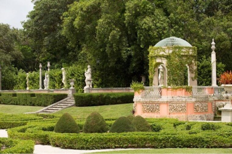 miami-vizcaya-museum-gardens-ticket-with-transport