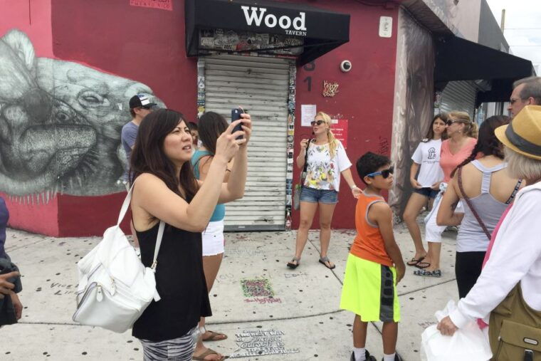 miami-wynwood-arts-district-walking-tour
