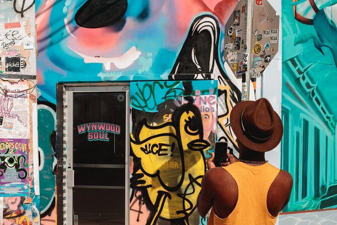 miami-wynwood-walls-street-art-neighborhood-walking-tour