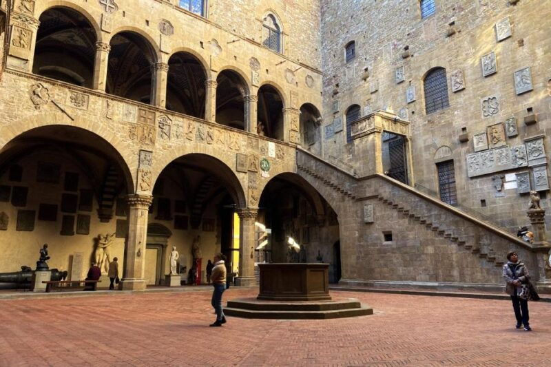 michelangelo-donatello-bargello-museum-private-tour