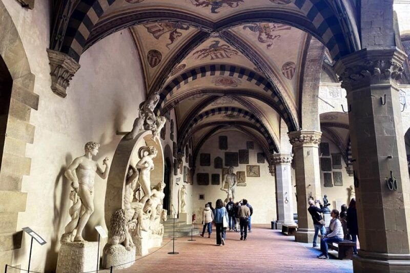 michelangelo-donatello-bargello-museum-private-tour