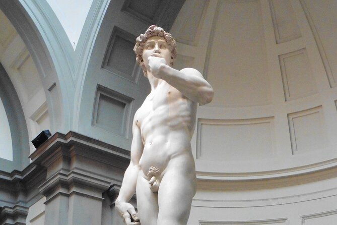 michelangelos-david-a-sip-through-a-wine-window-experience