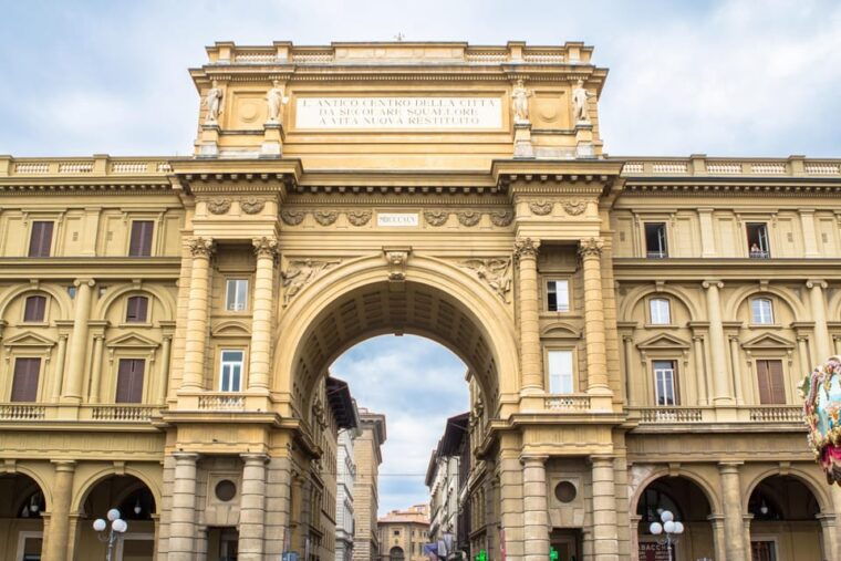 michelangelos-david-medici-treasures-accademia-gallery