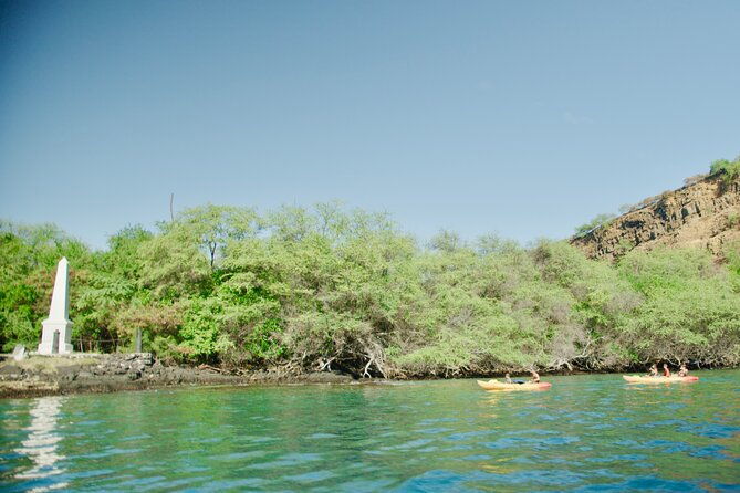 midday-meander-kealakekua-bay-kayak-and-snorkel-adventure-2