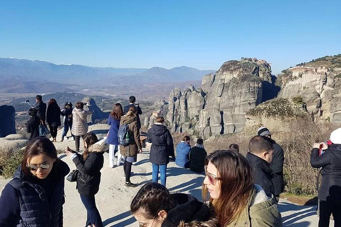 midday-meteora-monastery-tour-from-kalabakas-train-station