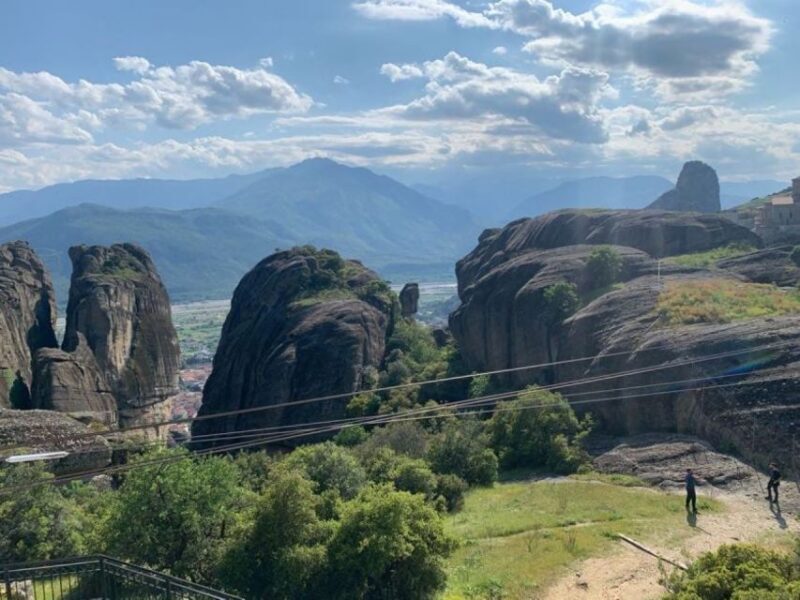 Midday Tour in Meteora Small Size Group - Key Points