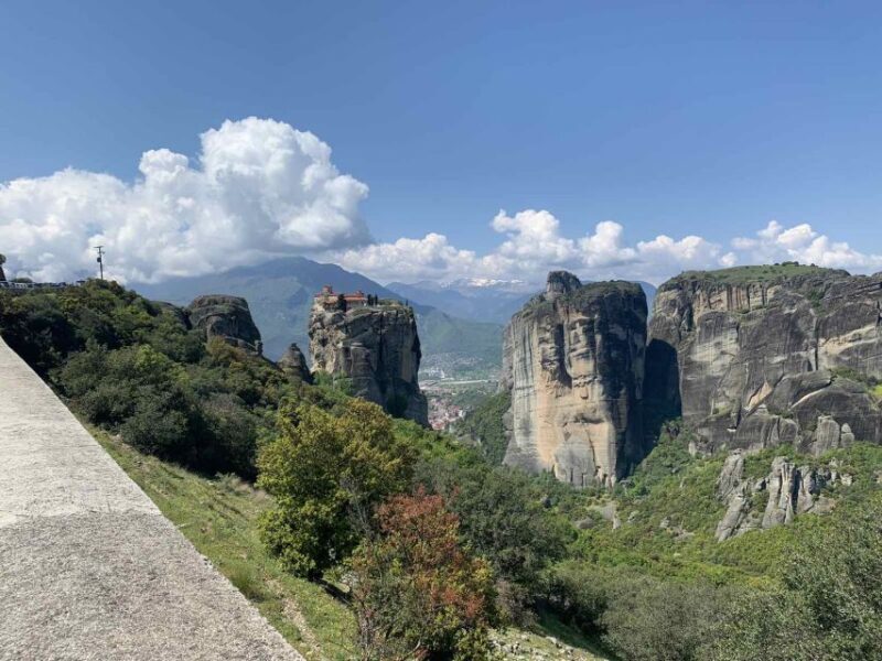 Midday Tour in Meteora Small Size Group - Authentic Reviews and Insights